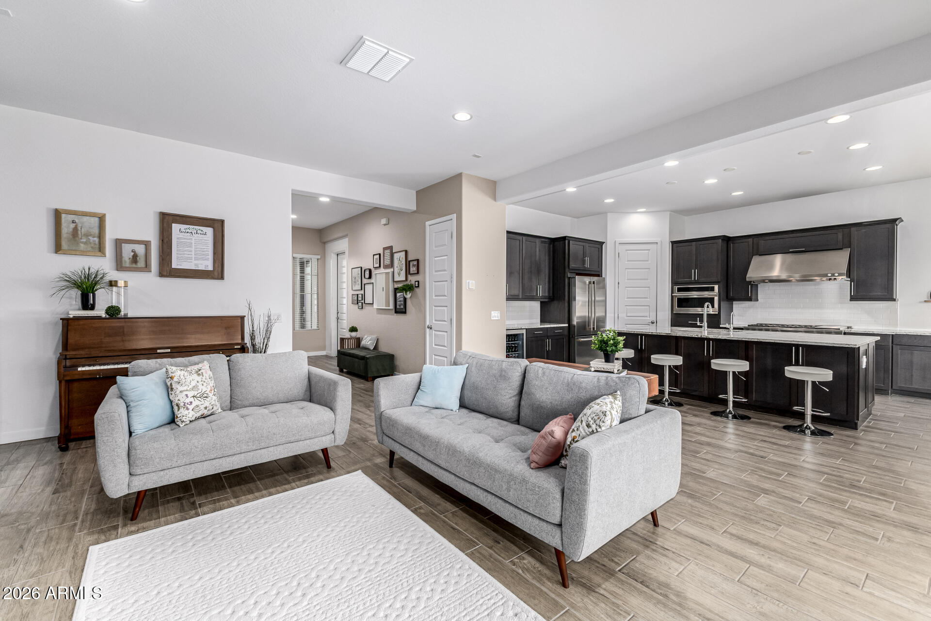 DOBBINS VILLAGE - Residential