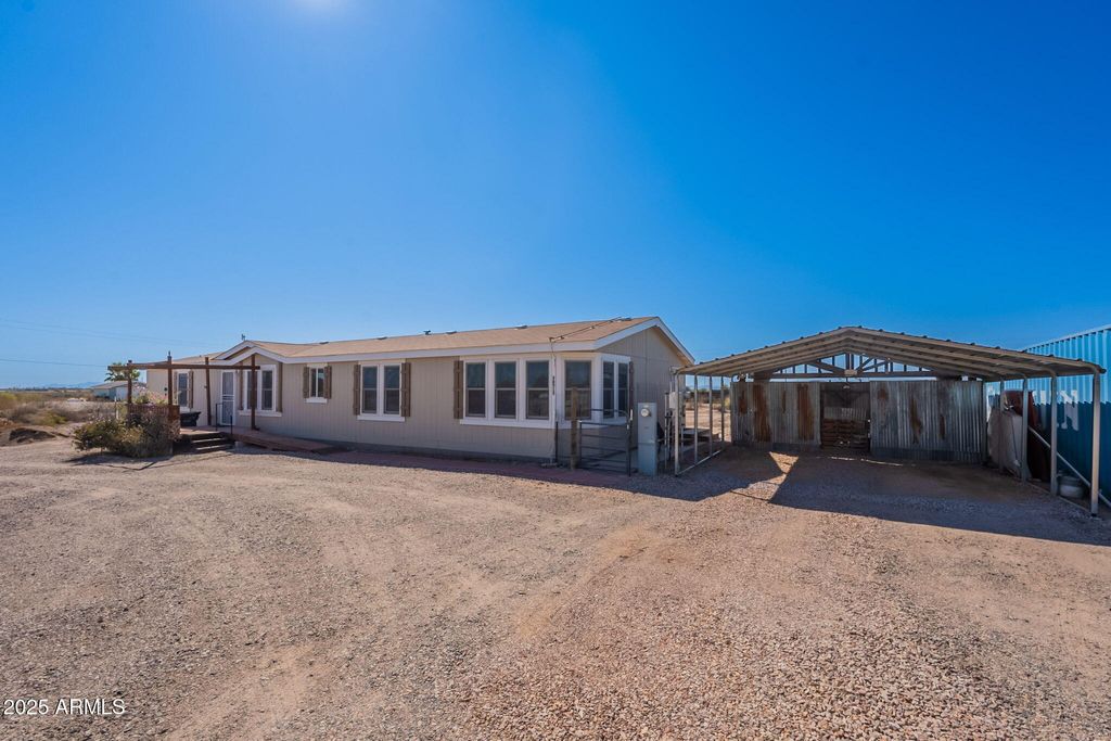 Photo of 36515 W Papago Street, Tonopah, AZ 85354 (MLS # 6921100)