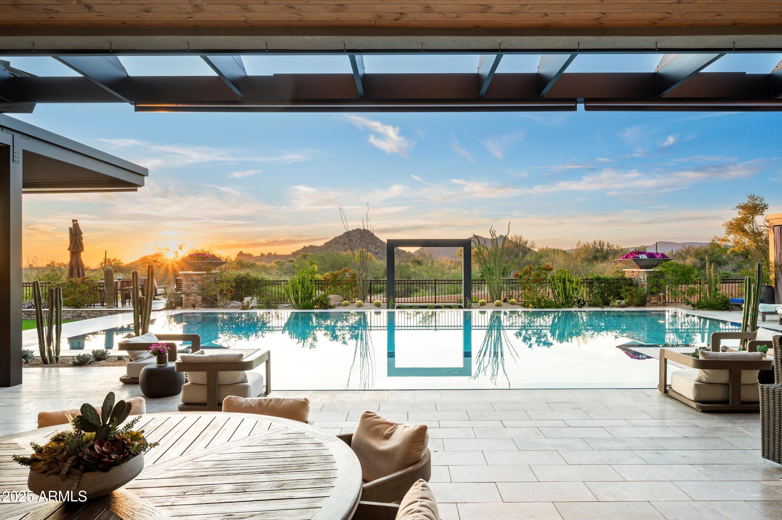 8328 E WHISPER ROCK Trail