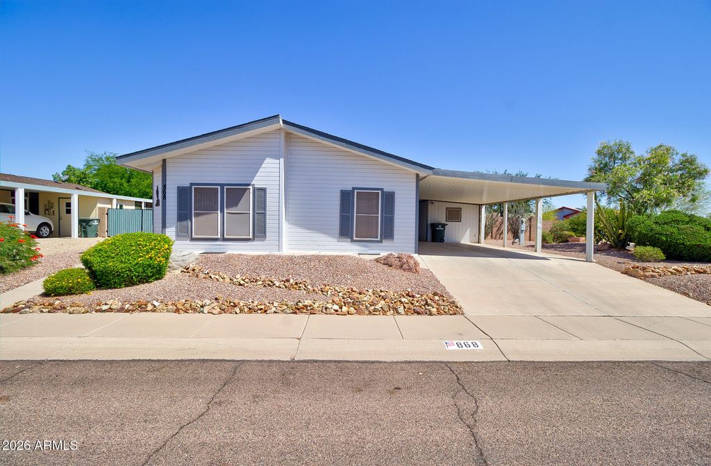 Photo of 868 W Desert Sky Drive, Casa Grande, AZ 85122 (MLS # 7026030)