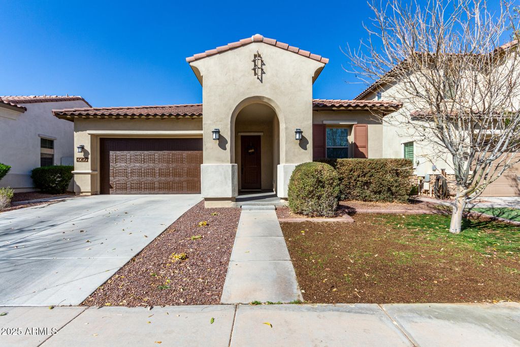 Photo of 20496 W Valley View Drive, Buckeye, AZ 85396 (MLS # 6999543)