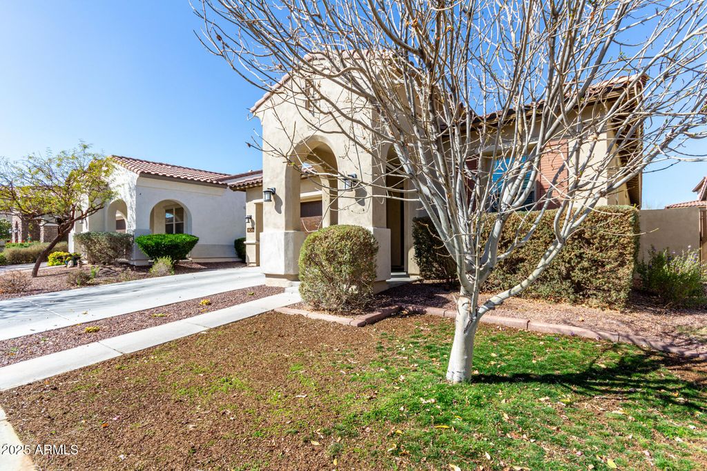 Photo of 20496 W Valley View Drive, Buckeye, AZ 85396 (MLS # 6999543)