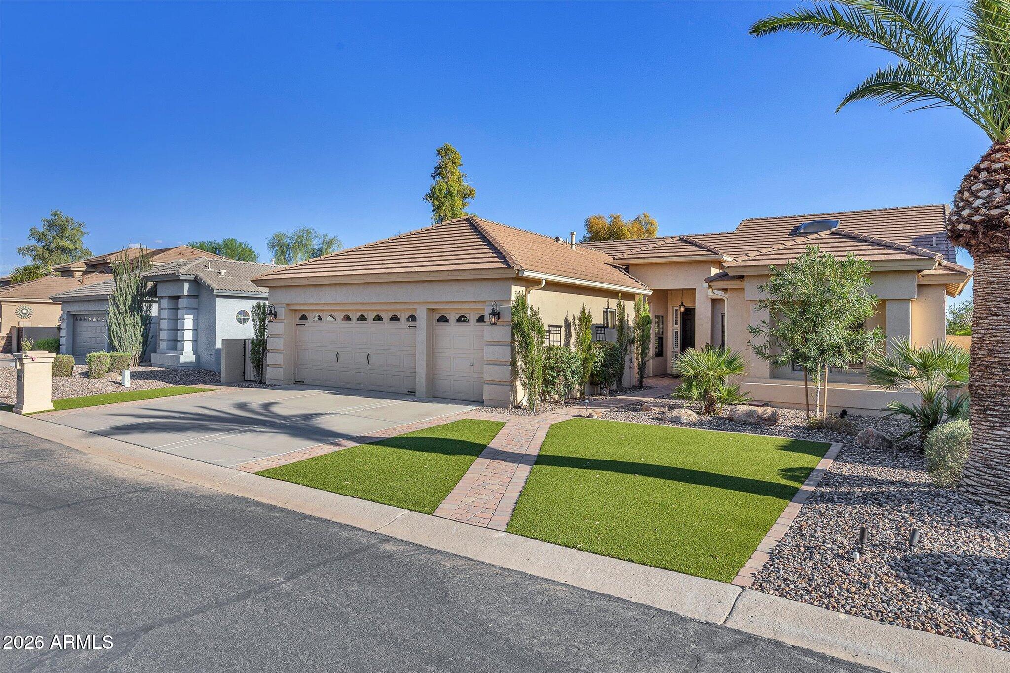 10059 E Cedar Waxwing Drive