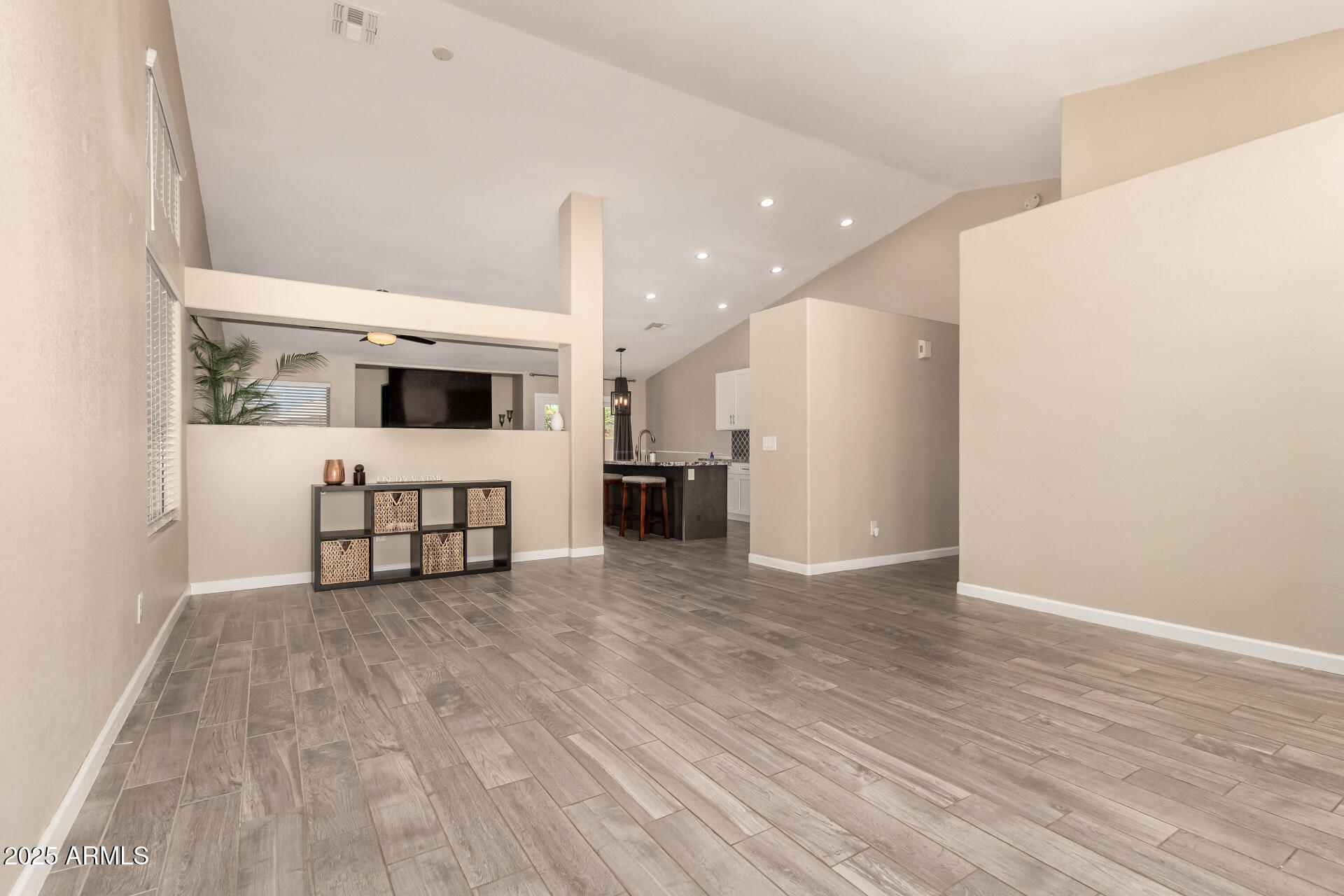 13405 W LISBON Lane