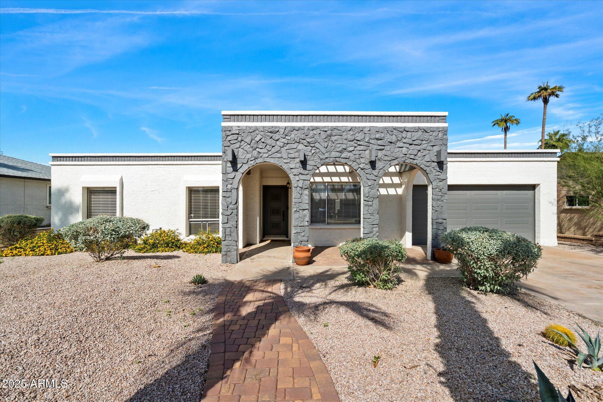 4216 E SAN GABRIEL Avenue