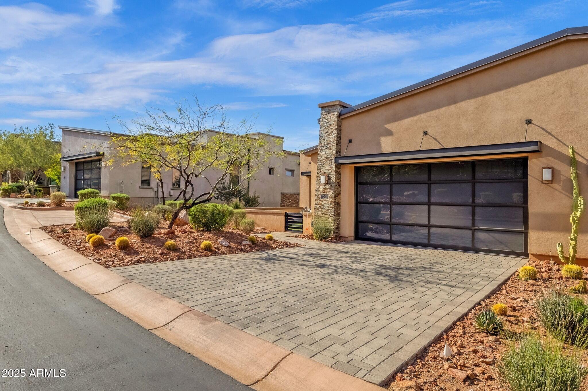 16010 E SUMMIT VIEW Drive
