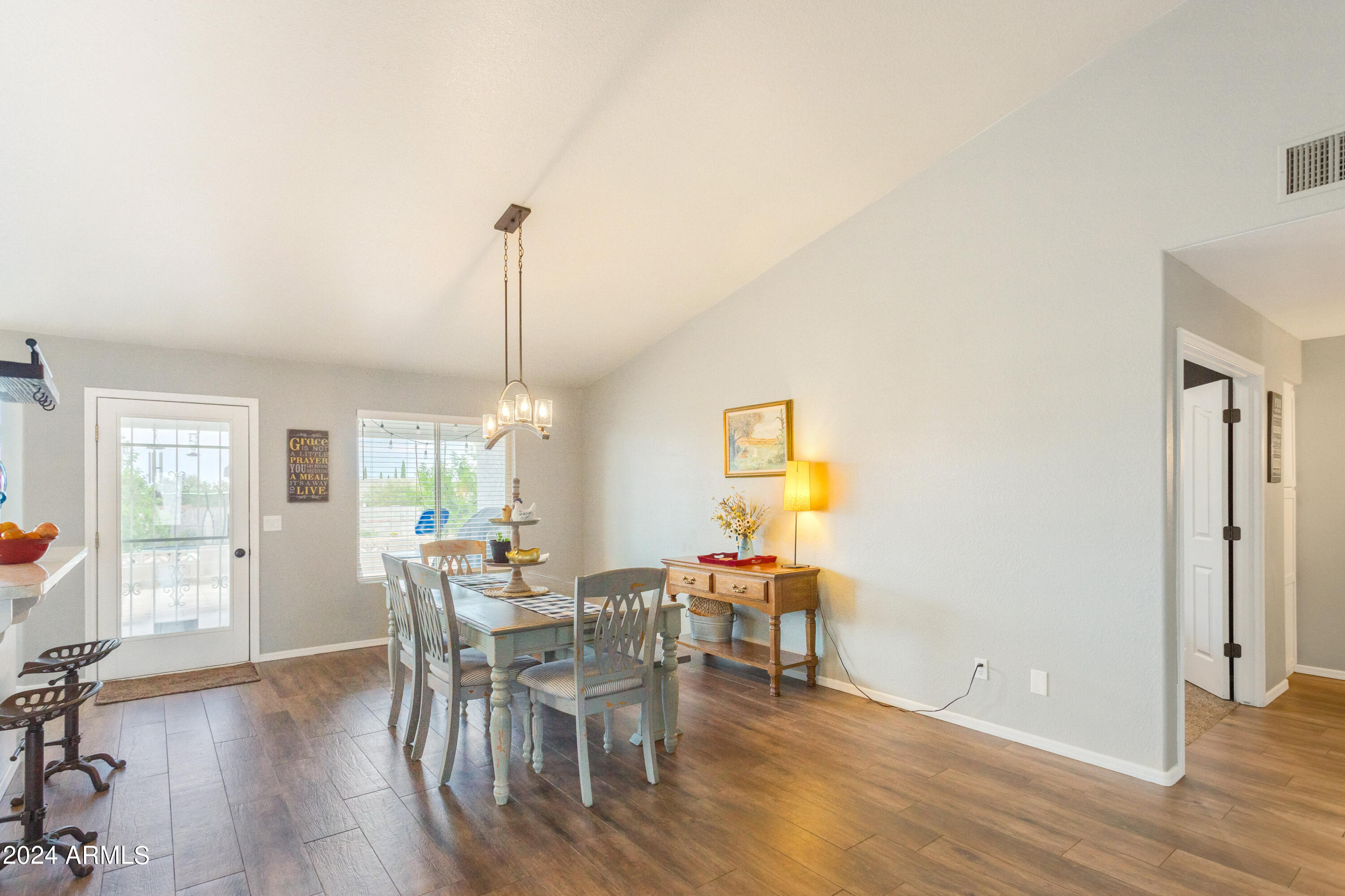 MOUNTAIN SHADOWS PHASE E - Residential