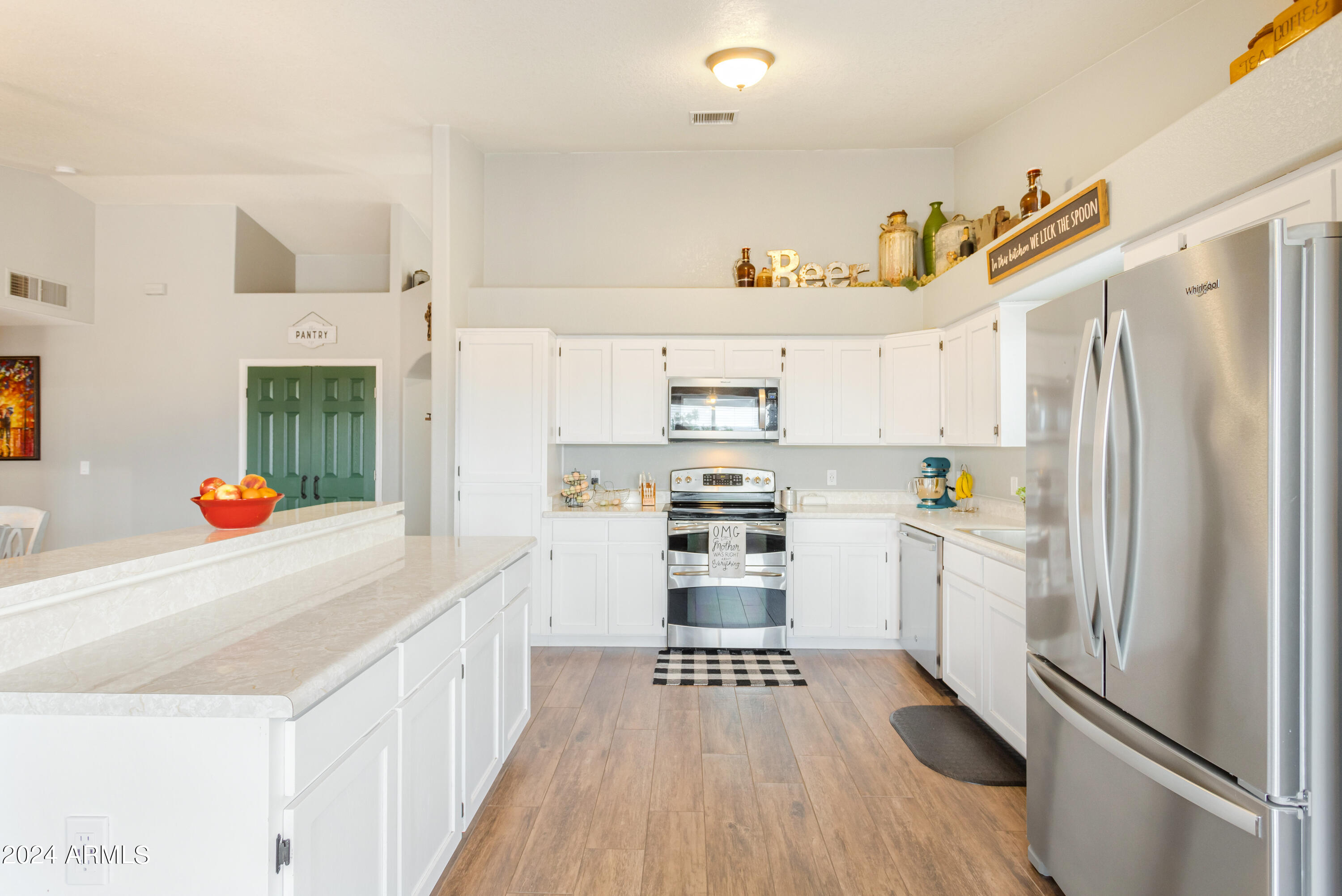 MOUNTAIN SHADOWS PHASE E - Residential
