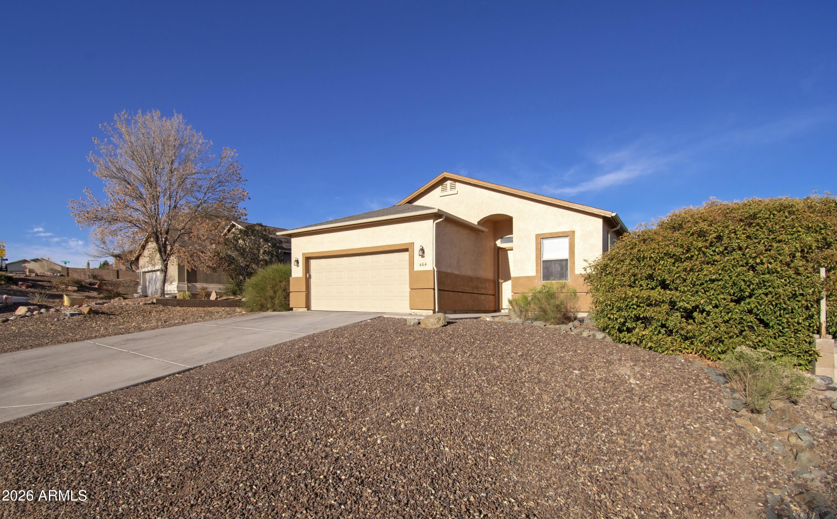 VERDE CLIFFS - Residential