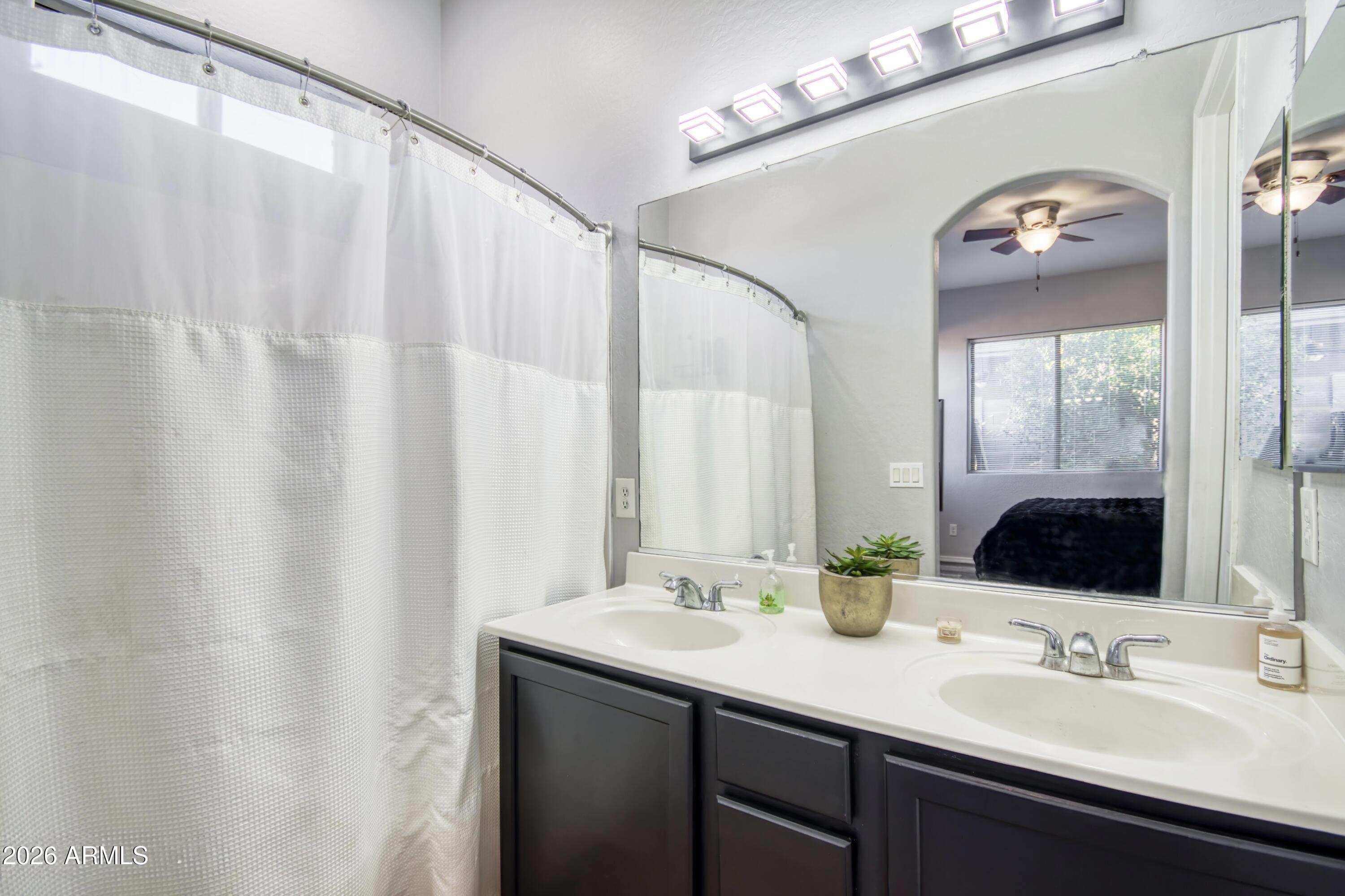 VERDE CLIFFS - Residential