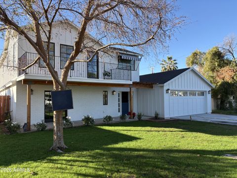 Photo of 4835 E Indianola Avenue, Phoenix, AZ 85018 (MLS # 6921923)