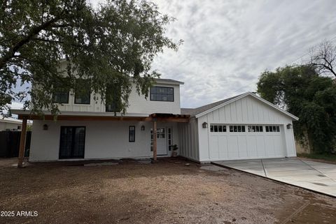4835 E INDIANOLA Avenue Phoenix AZ 85018