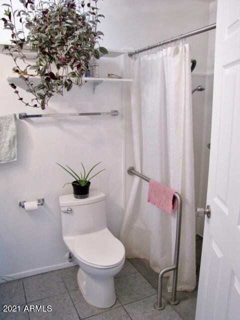 GARDEN CANYON HEIGHTS STRATCOM VILLAGE - Residential Lease
