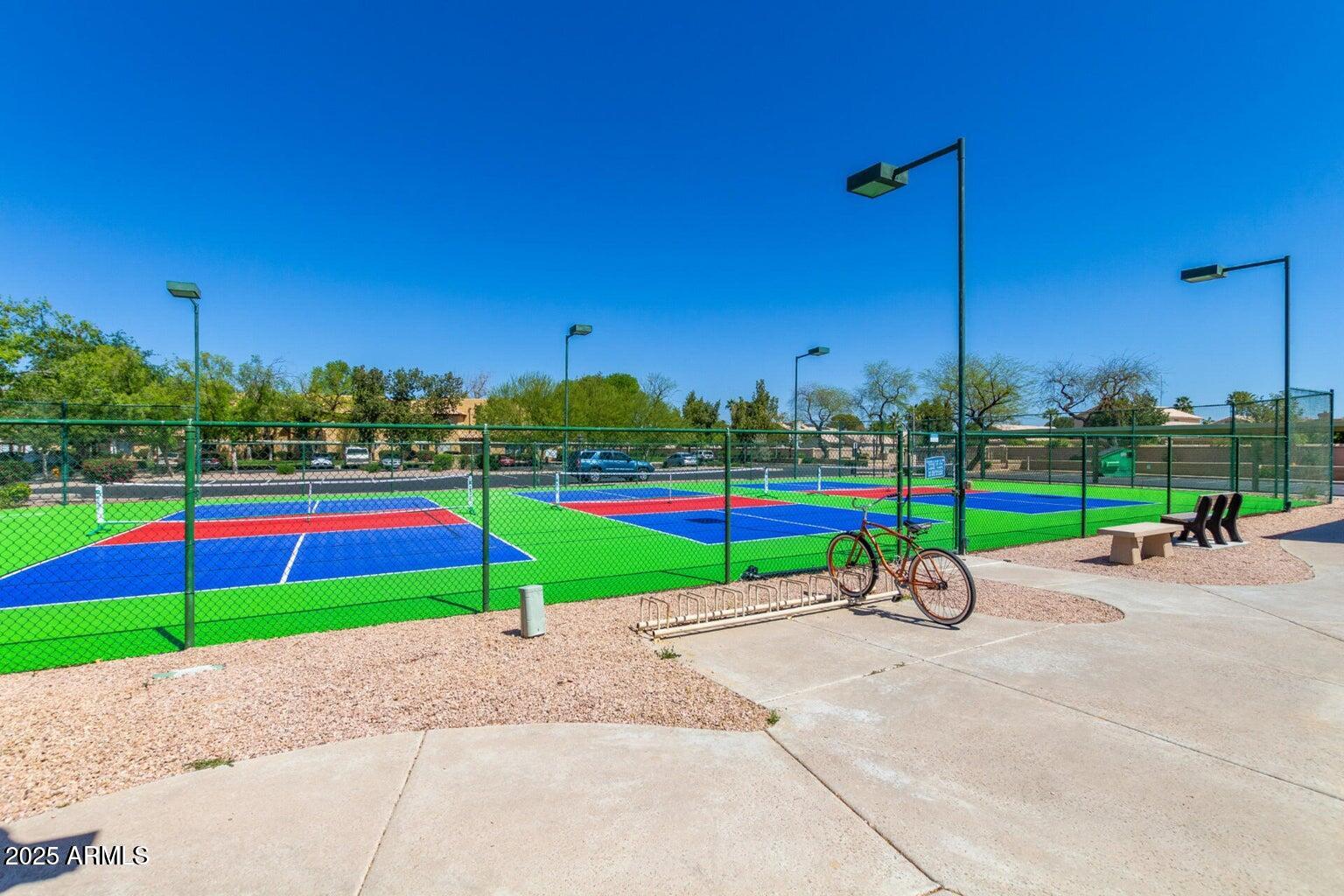 LAKESHORE AT ANDERSEN SPRINGS CONDOMINIUM - Residential