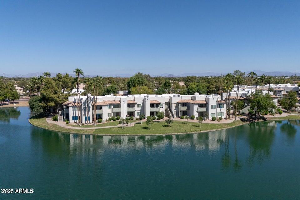 LAKESHORE AT ANDERSEN SPRINGS CONDOMINIUM - Residential