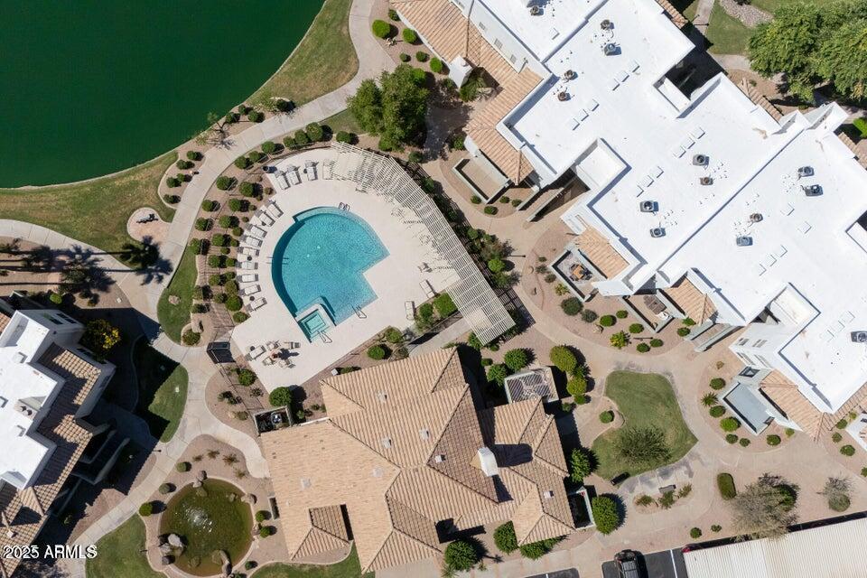 LAKESHORE AT ANDERSEN SPRINGS CONDOMINIUM - Residential