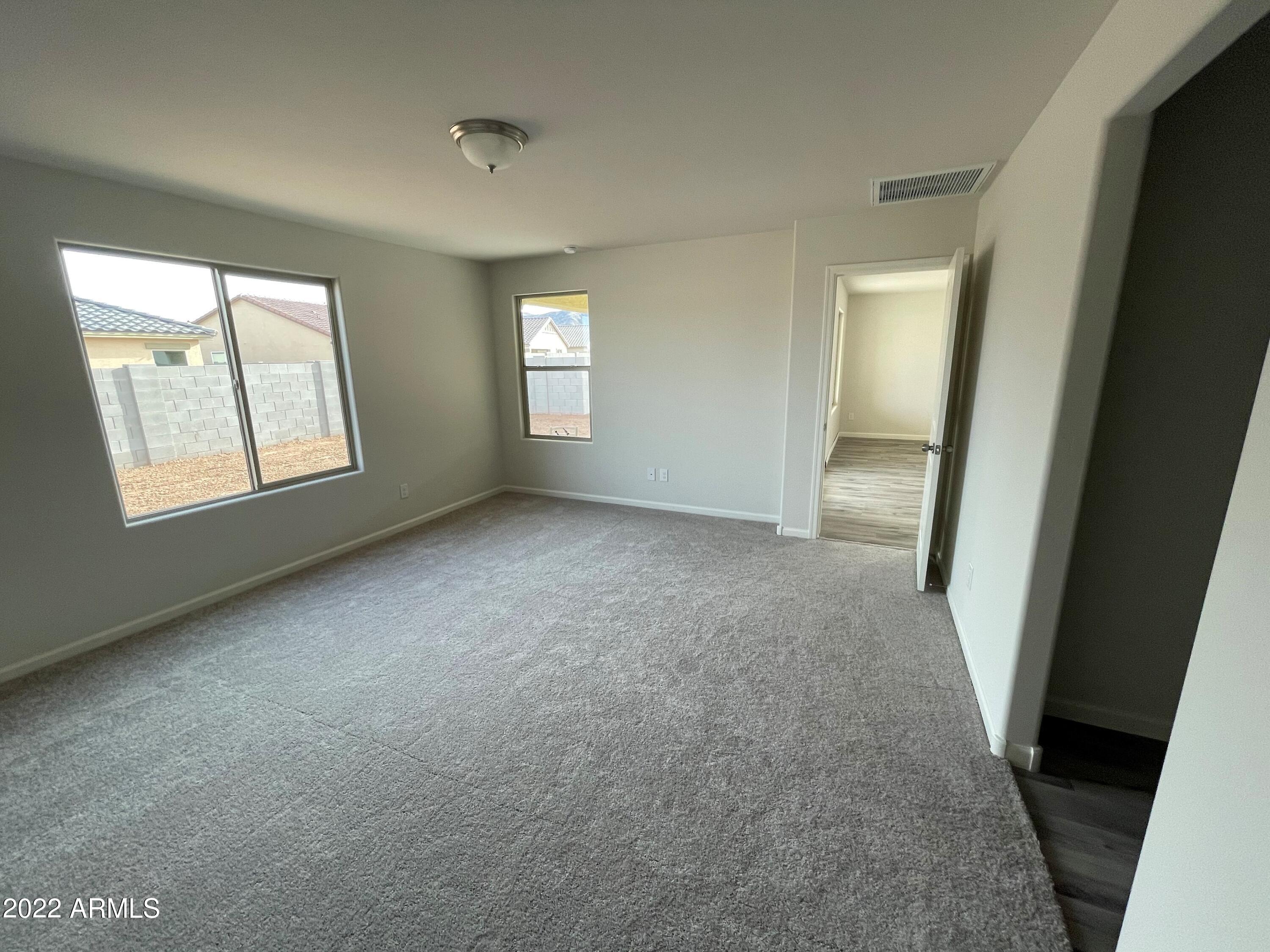 2029 E VELVET Place