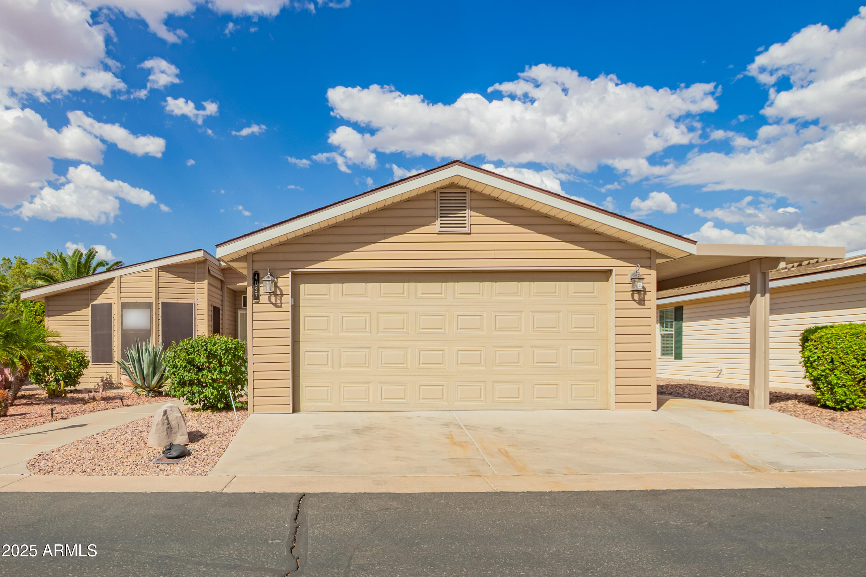 3301 S GOLDFIELD Road 4027