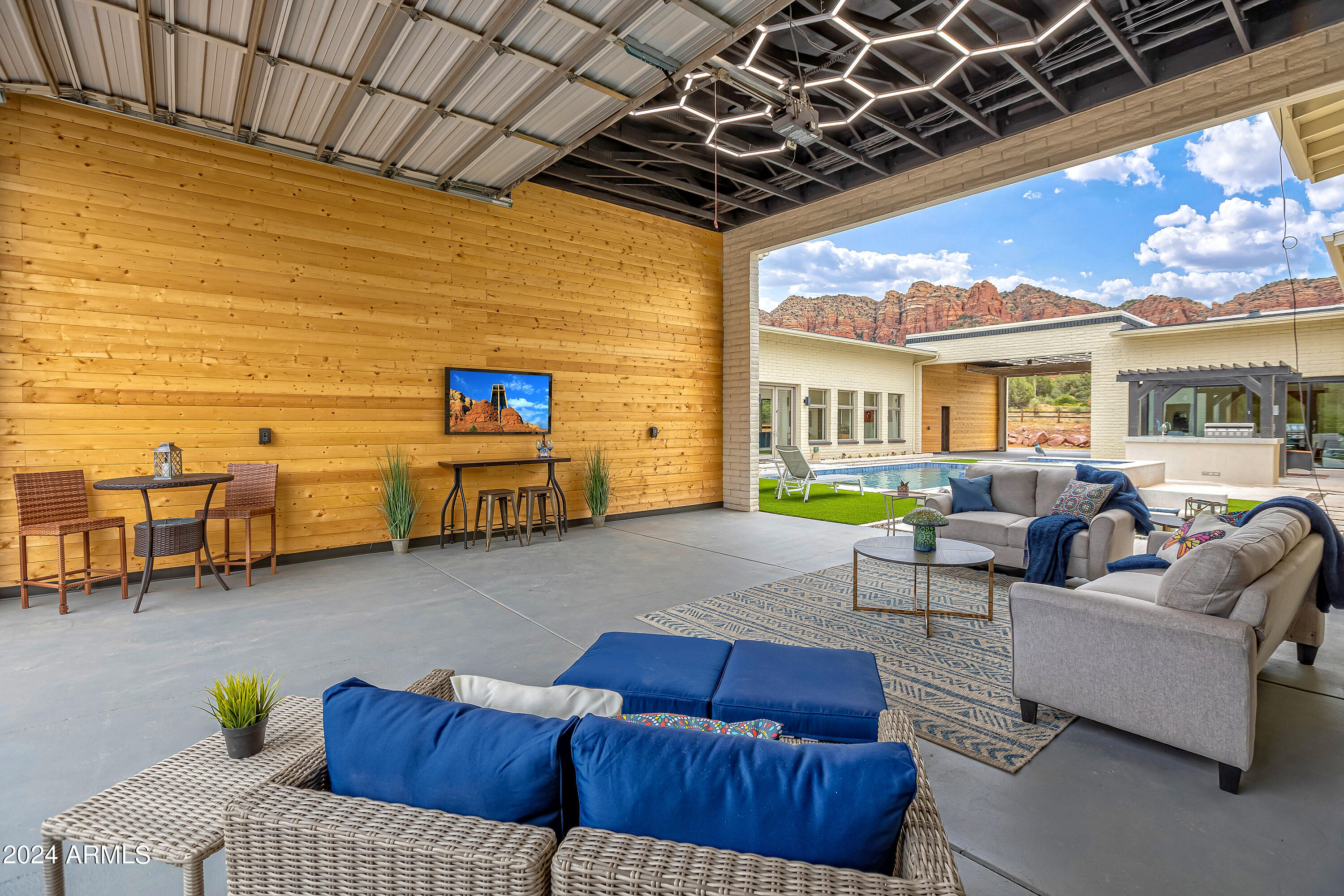 Under 5 Acres - Residential