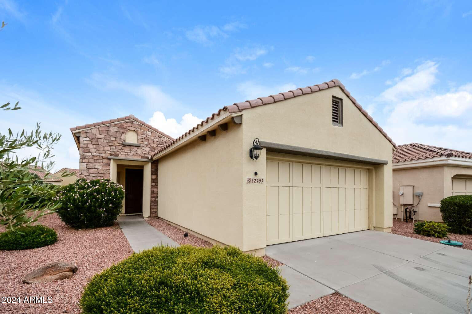 22409 N LOS GATOS Drive