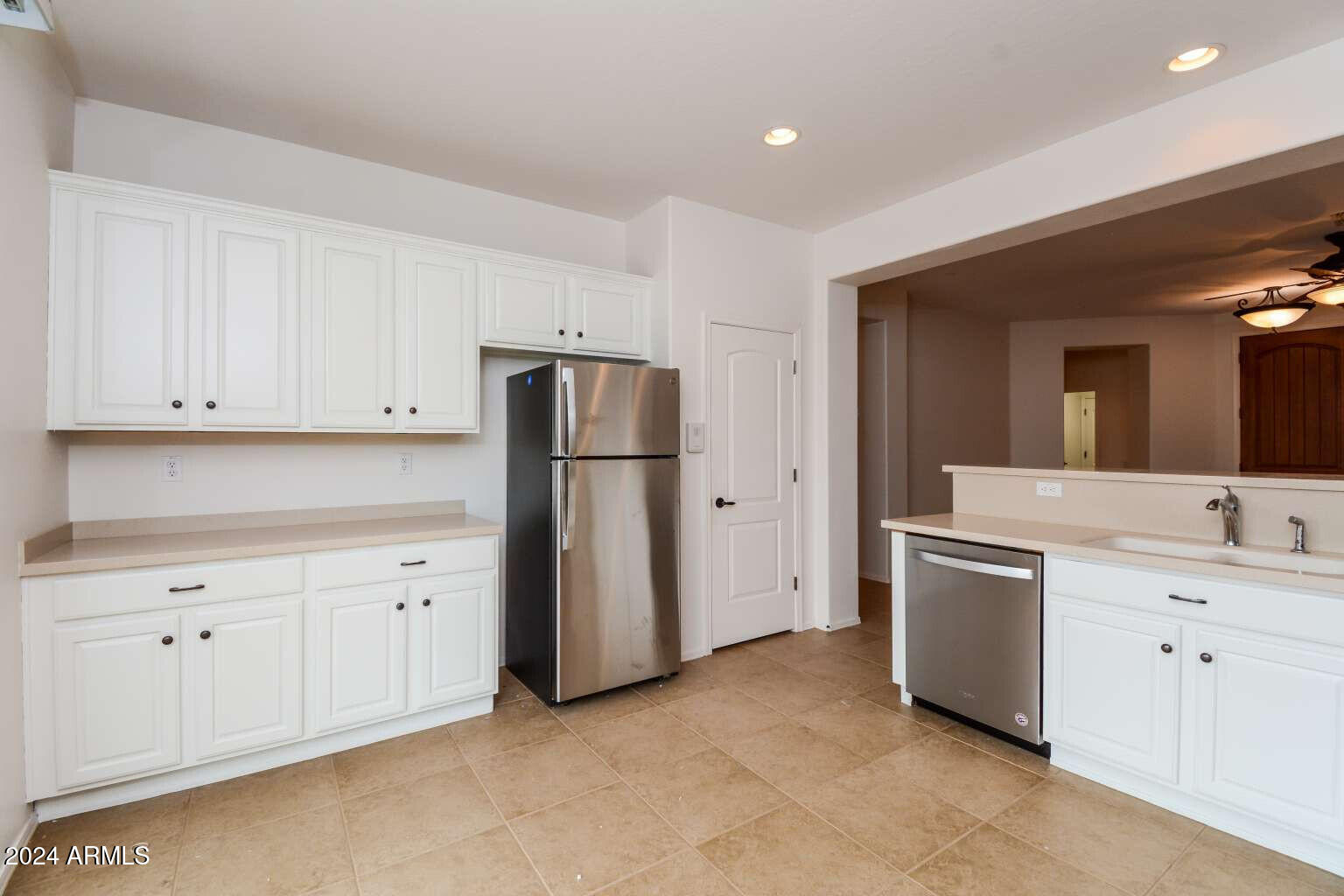 22409 N LOS GATOS Drive