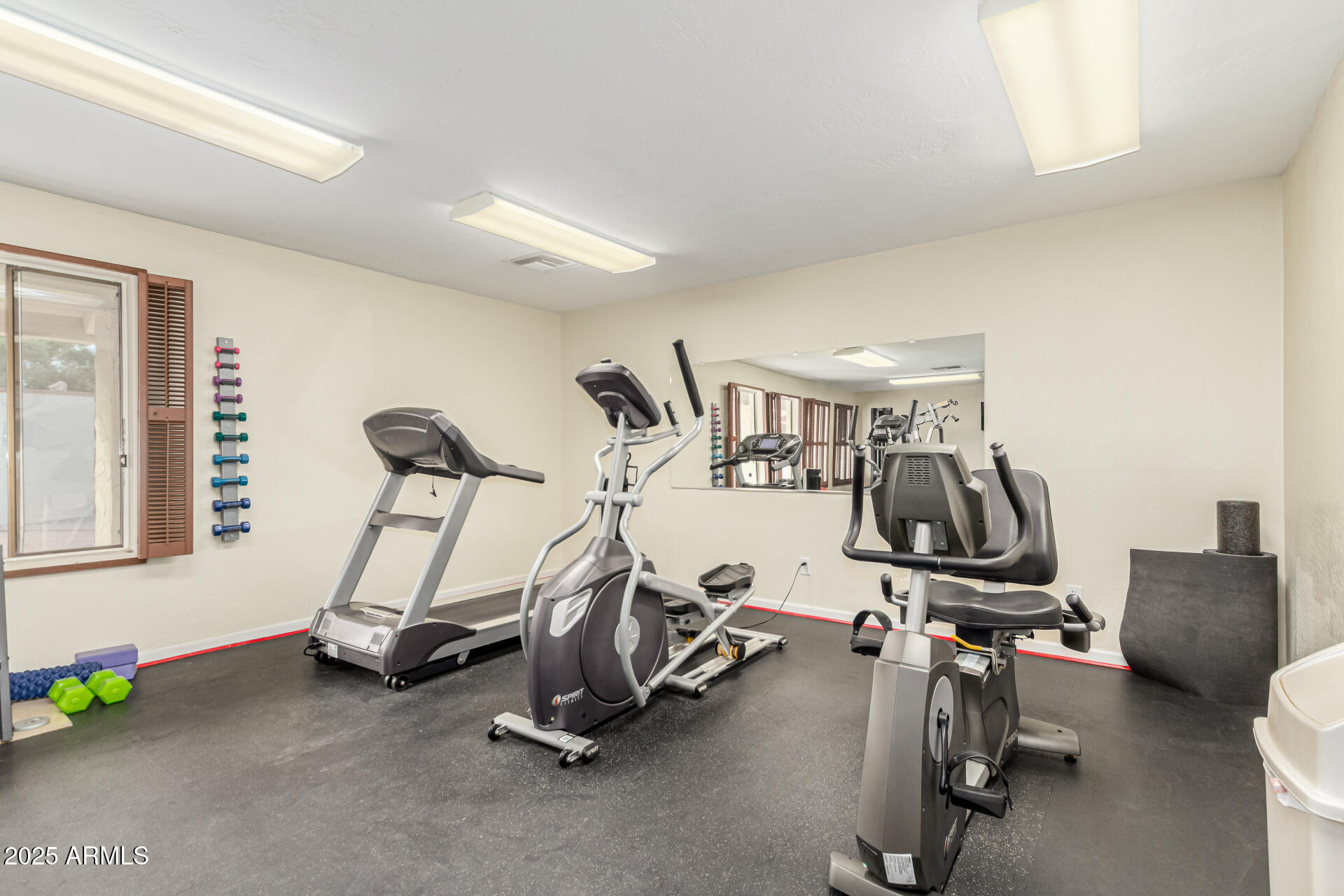 Paradise Valley, Arizona 85253, United States, 2 Bedrooms Bedrooms, ,2 BathroomsBathrooms,Residential,Active,229459