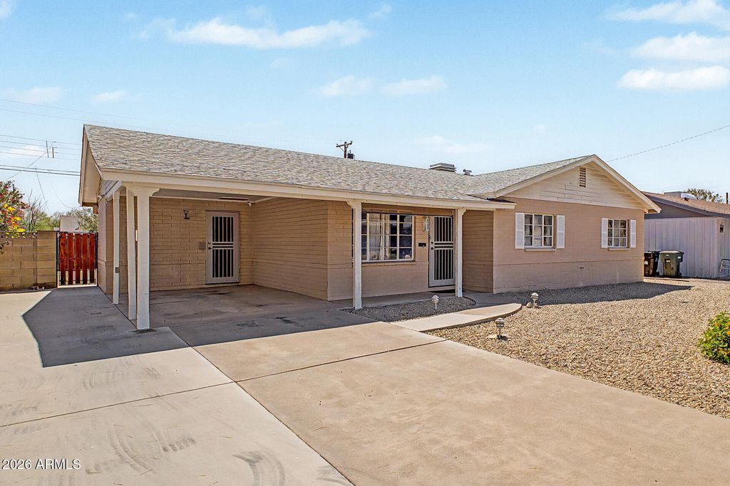 Photo of 6527 N 20th Avenue, Phoenix, AZ 85015 (MLS # 7029577)