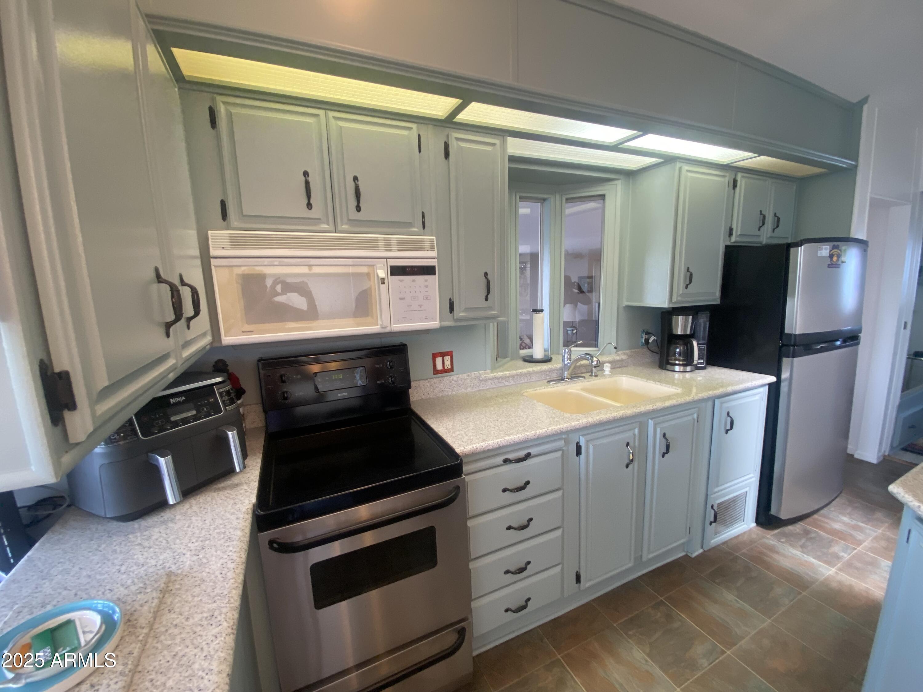 1418 S HAVASUPAI Drive