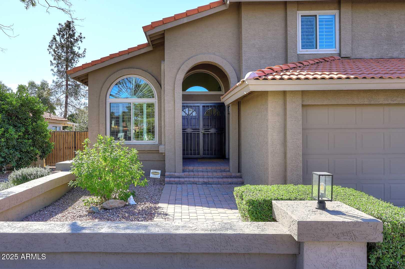 5879 E MARCONI Avenue