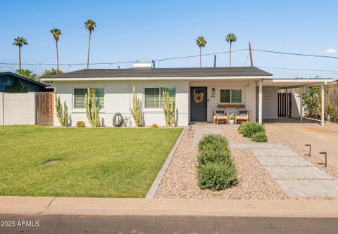 818 W INDIANOLA Avenue Phoenix AZ 85013