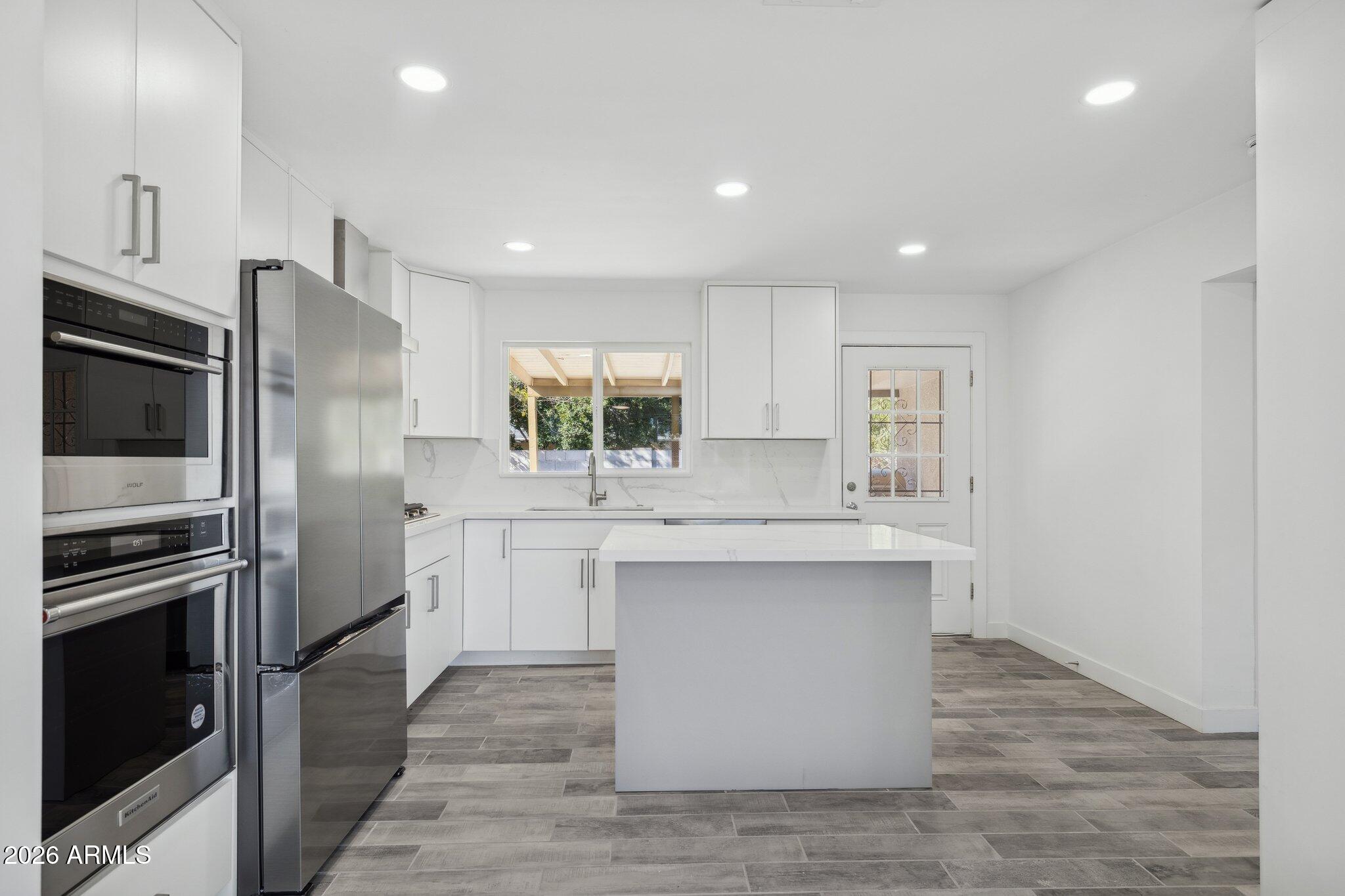 4144 N 36TH Street N