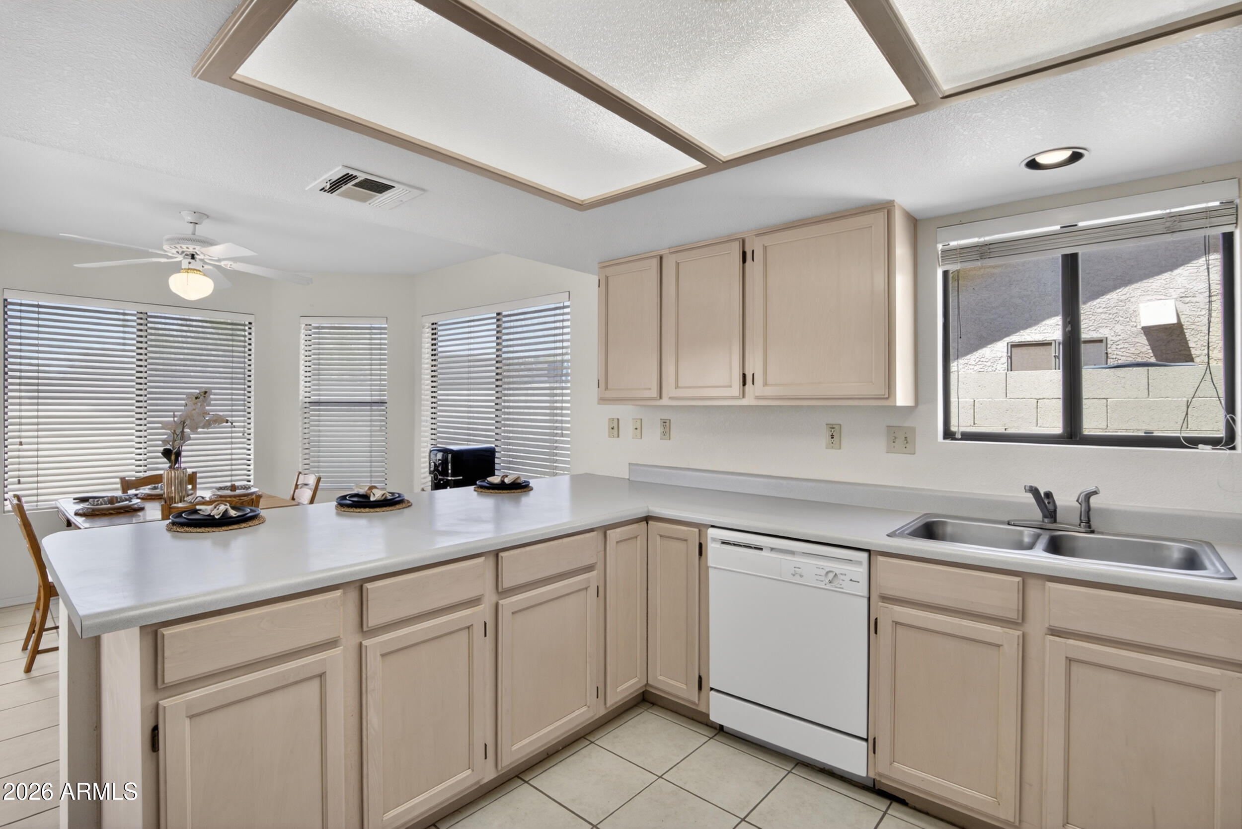 CAMINO DEL REY LOTS 1-122 TRACTS A-L - Residential