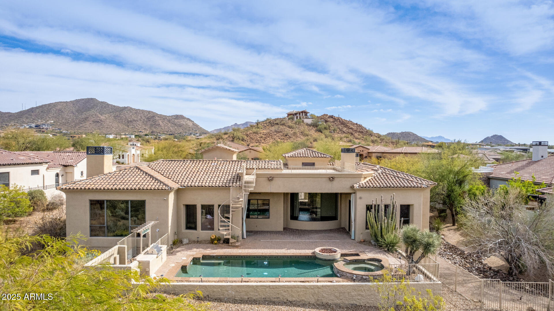 3254 N LADERA Circle