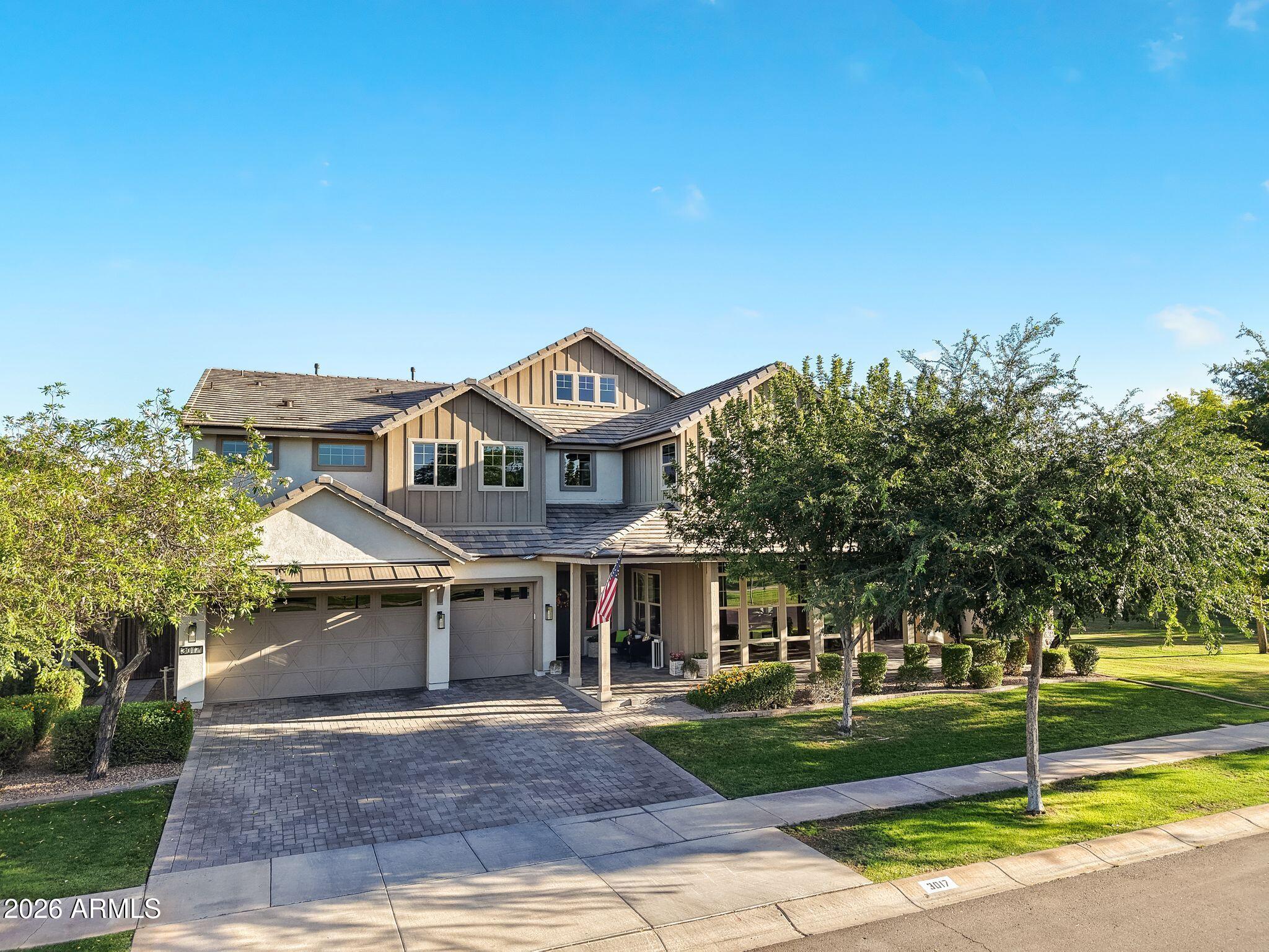 3017 E SILO Drive