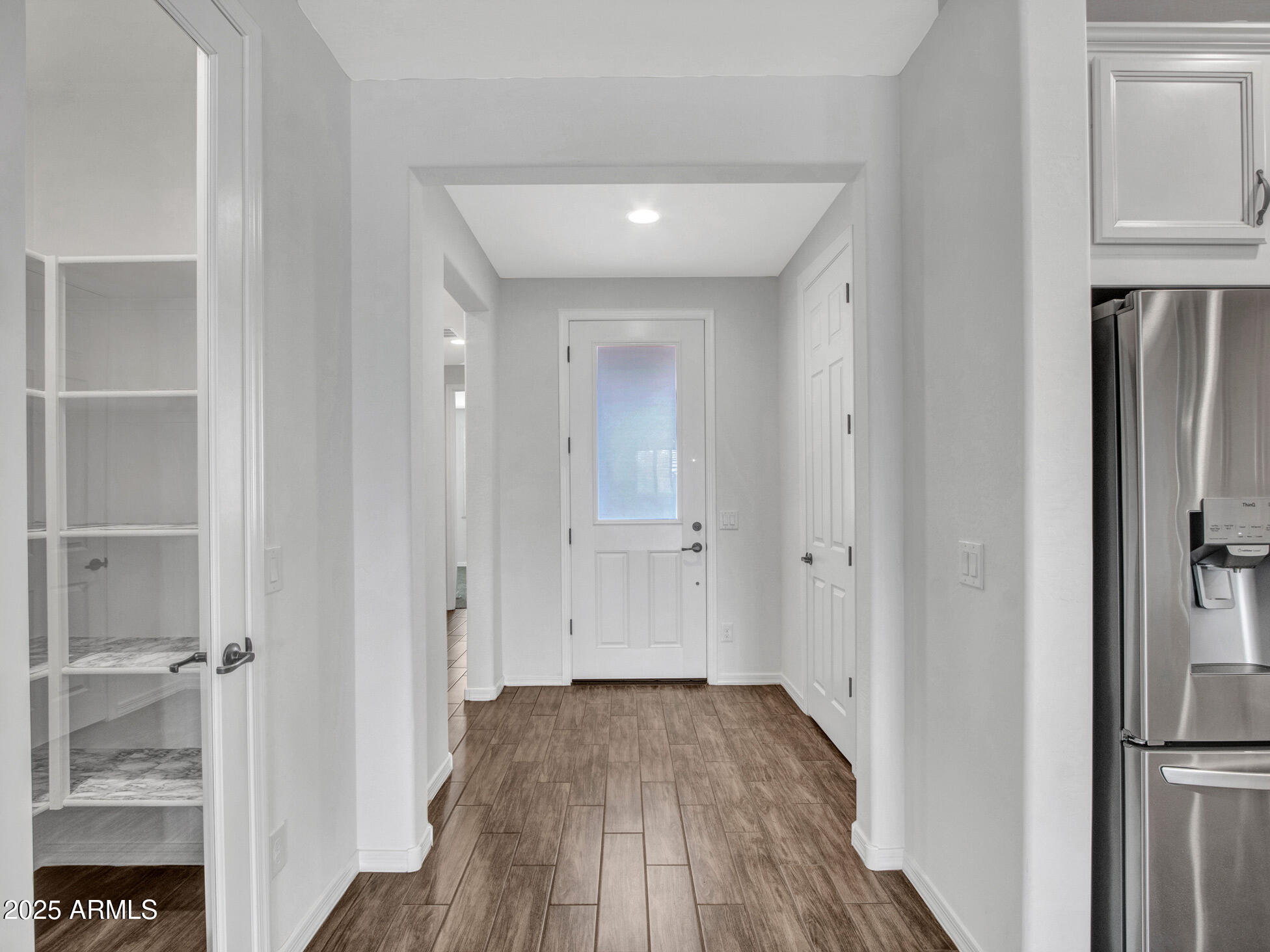 Litchfield Park, Arizona 85340, United States, 4 Bedrooms Bedrooms, ,3 BathroomsBathrooms,Residential,Pending,84619