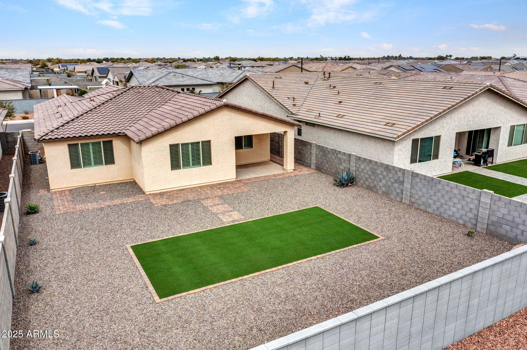 Litchfield Park, Arizona 85340, United States, 4 Bedrooms Bedrooms, ,3 BathroomsBathrooms,Residential,Pending,84619