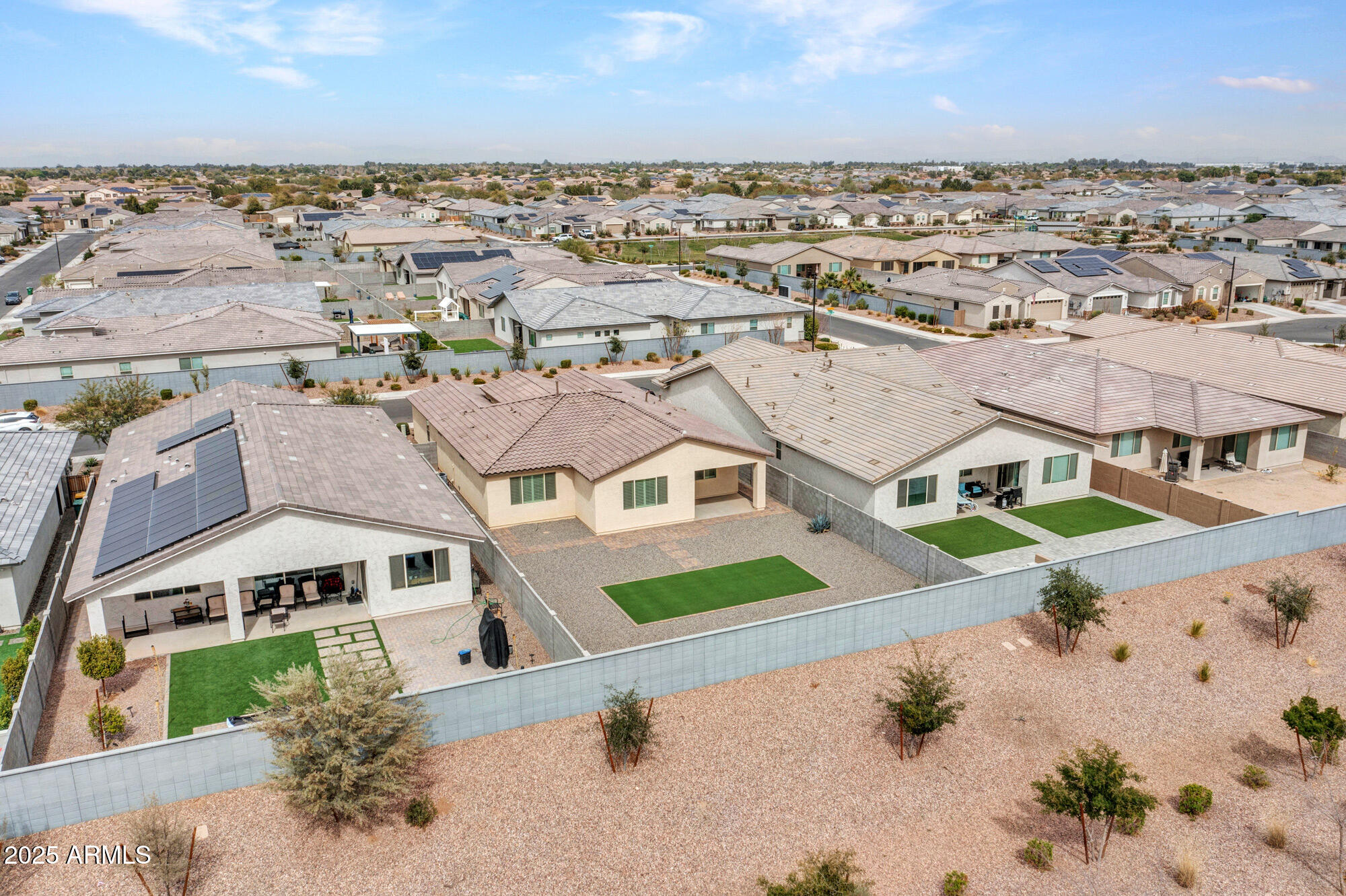 Litchfield Park, Arizona 85340, United States, 4 Bedrooms Bedrooms, ,3 BathroomsBathrooms,Residential,Pending,84619