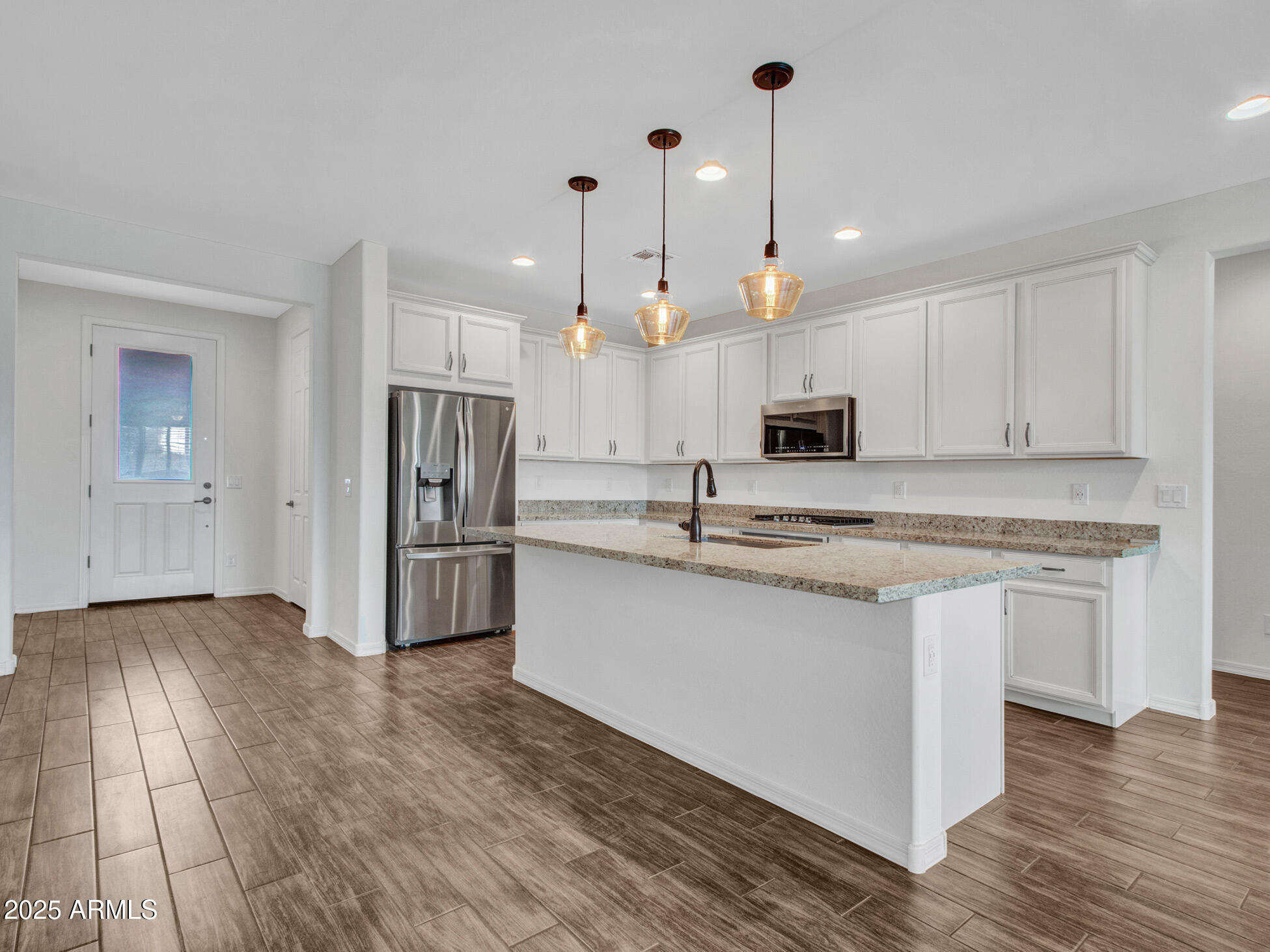 Litchfield Park, Arizona 85340, United States, 4 Bedrooms Bedrooms, ,3 BathroomsBathrooms,Residential,Pending,84619