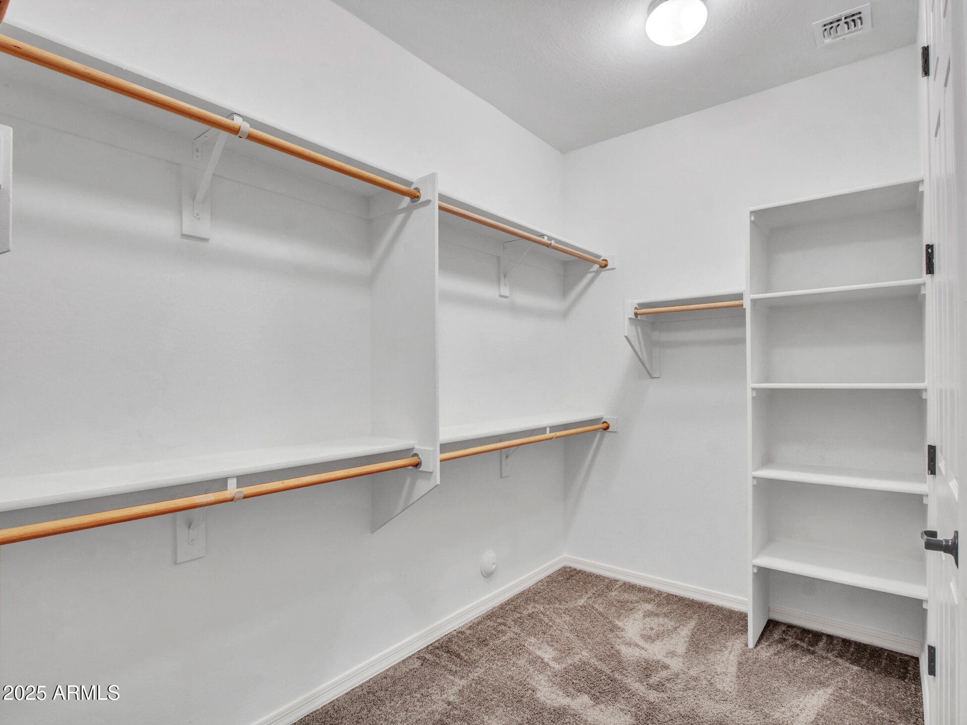 Litchfield Park, Arizona 85340, United States, 4 Bedrooms Bedrooms, ,3 BathroomsBathrooms,Residential,Pending,84619