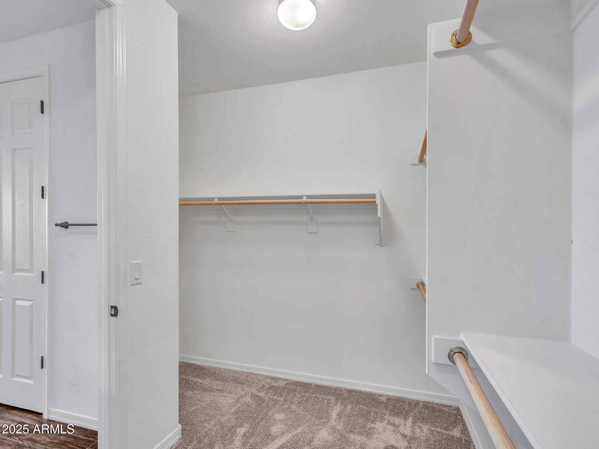 Litchfield Park, Arizona 85340, United States, 4 Bedrooms Bedrooms, ,3 BathroomsBathrooms,Residential,Pending,84619