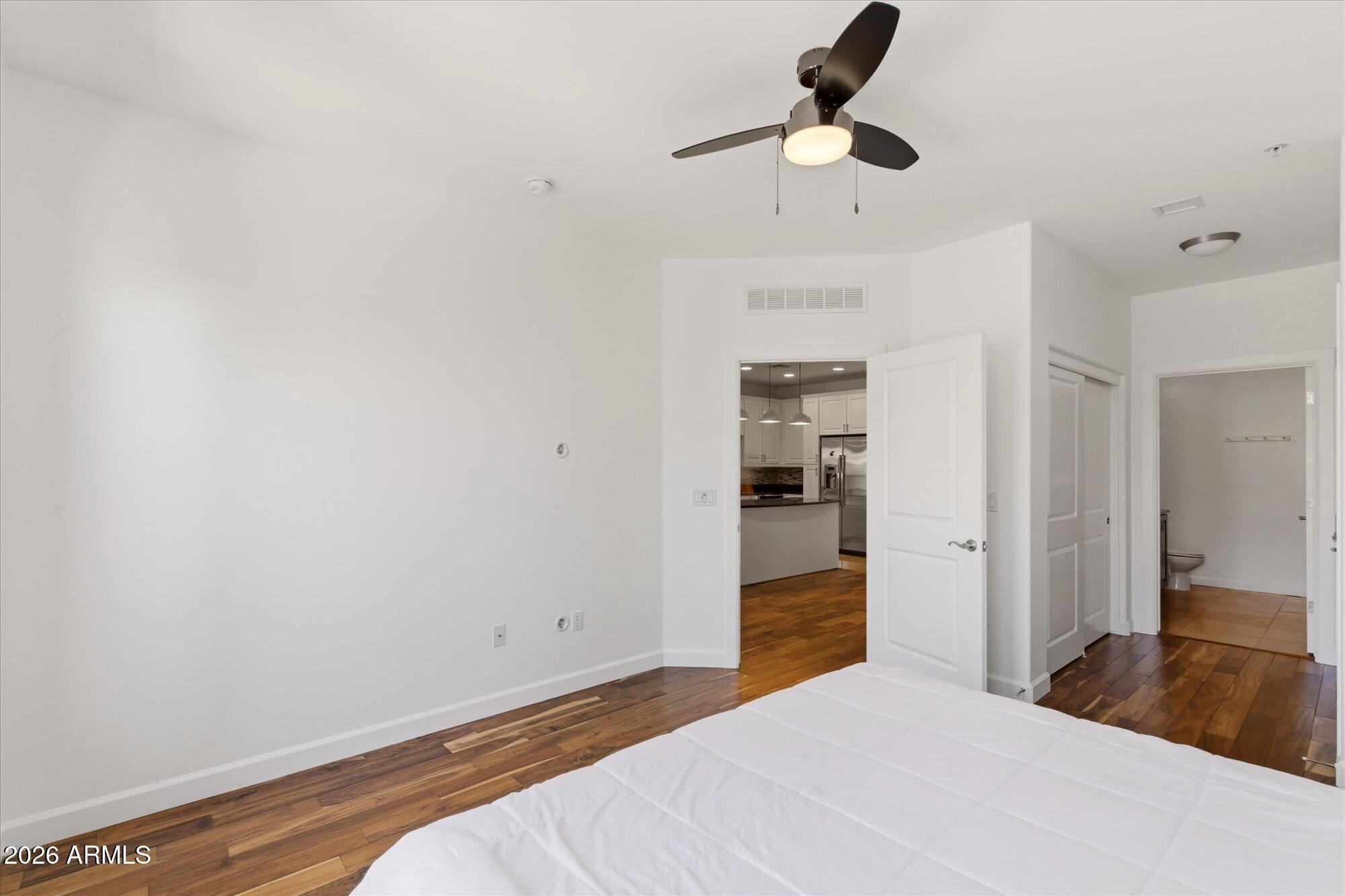 ARTESIA CONDOMINIUMS - Residential