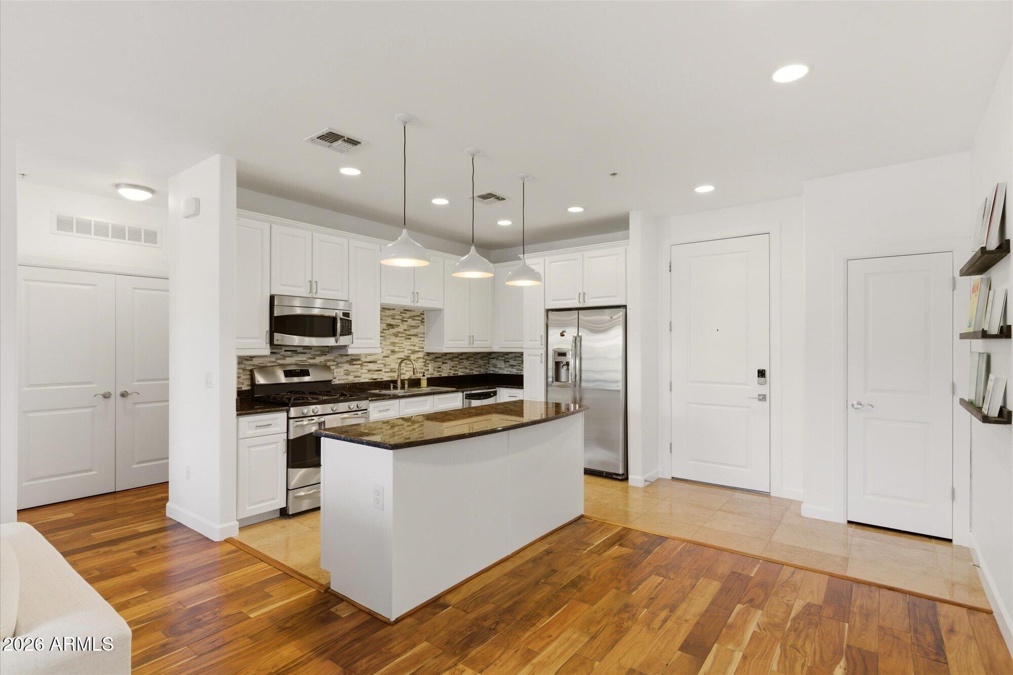 ARTESIA CONDOMINIUMS - Residential