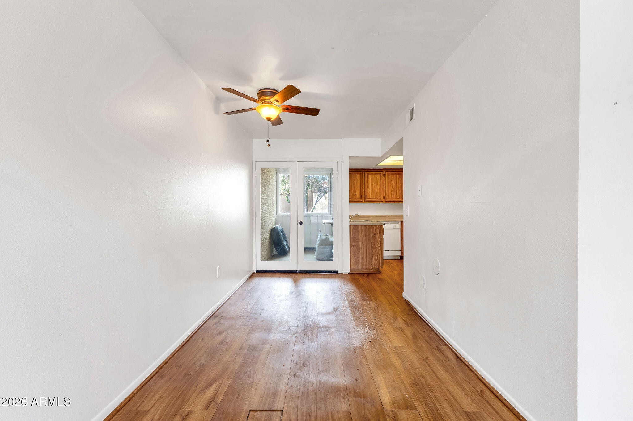 461 W HOLMES Avenue 277