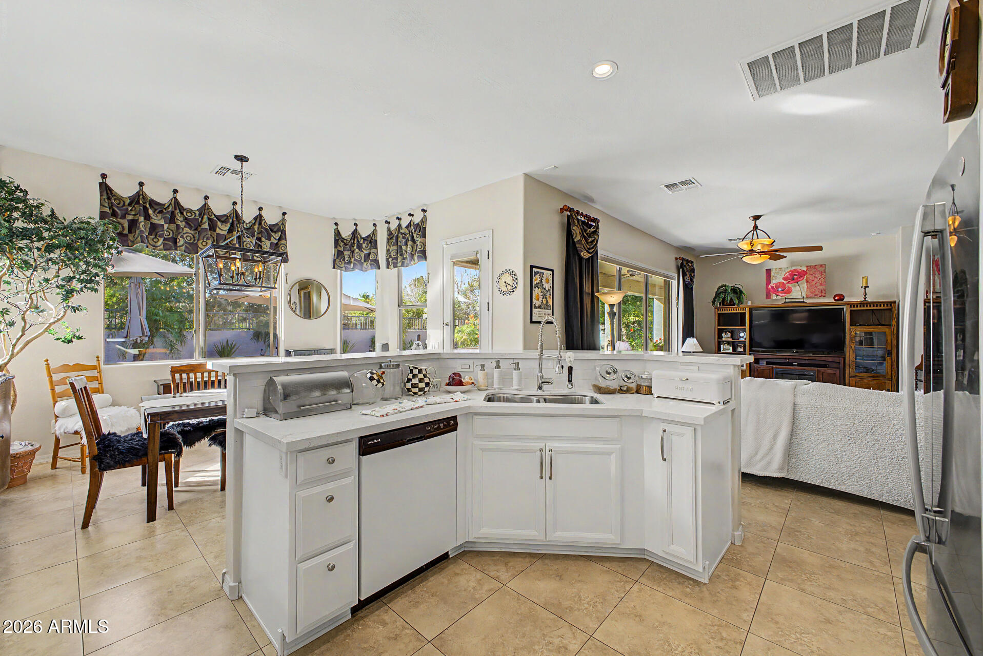 ROVEY FARM ESTATES NORTH - Residential