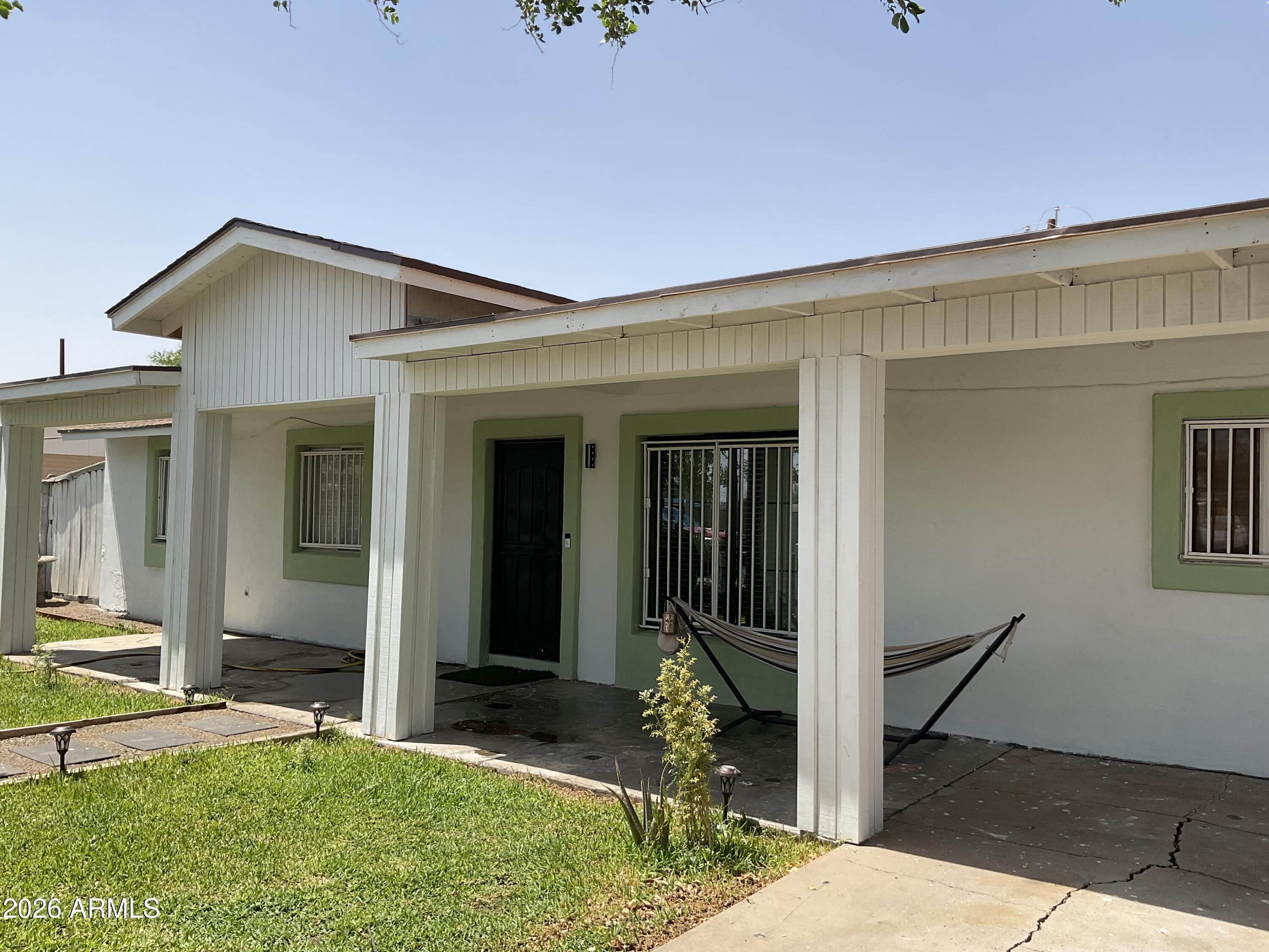 3830 W ENCANTO Boulevard