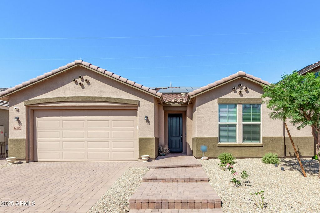 Photo of 17398 W Superior Avenue, Goodyear, AZ 85338 (MLS # 6925386)