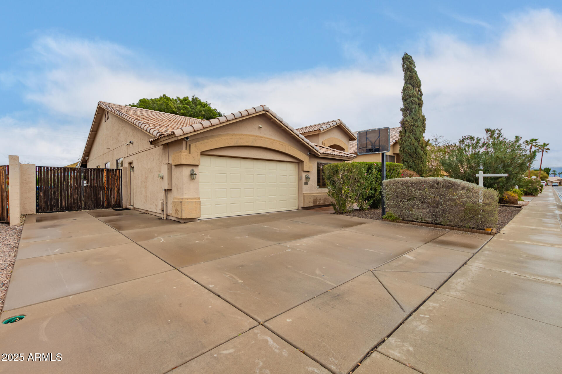 2164 W Megan Street