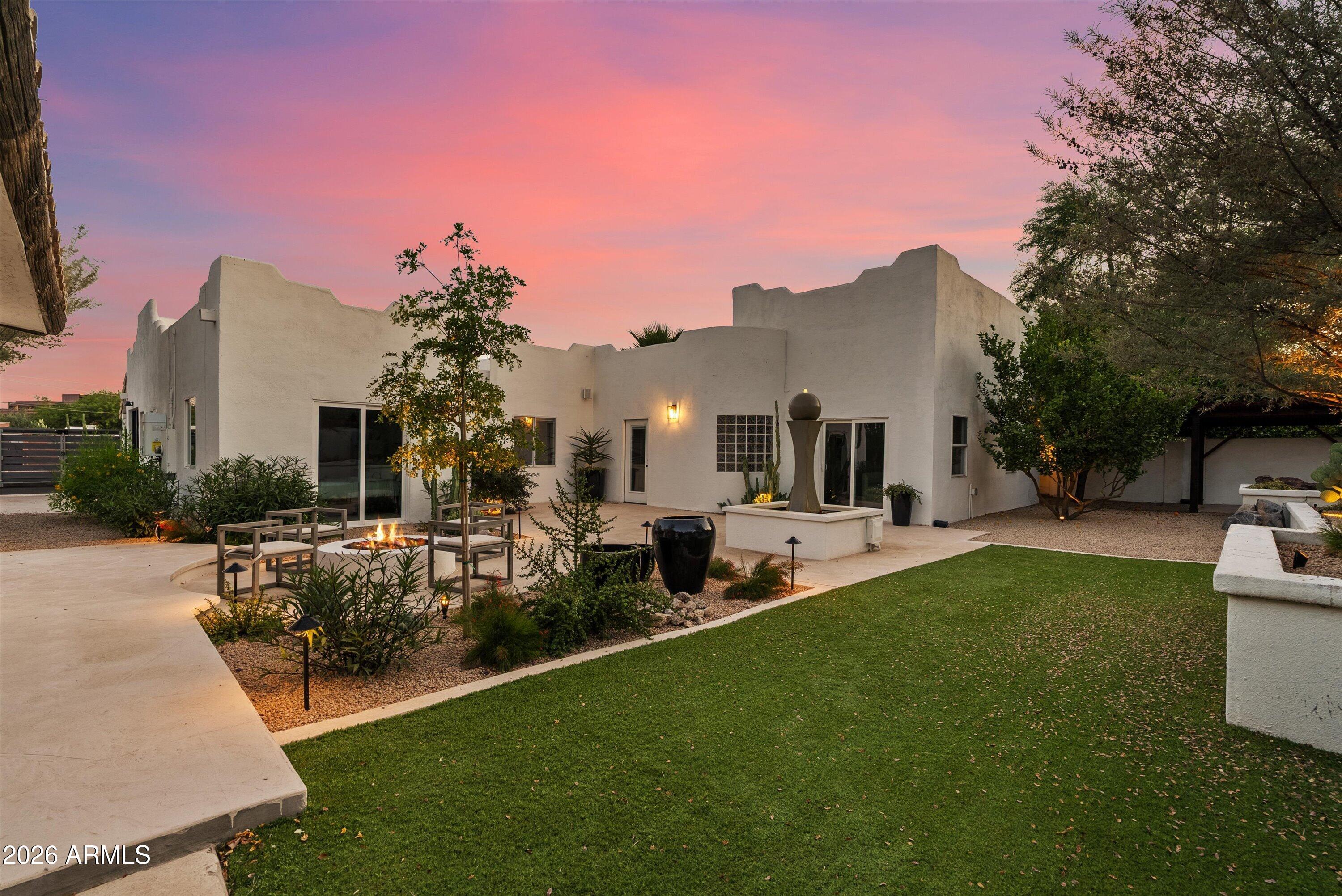 CAMELBACK PARK ESTATES - Residential
