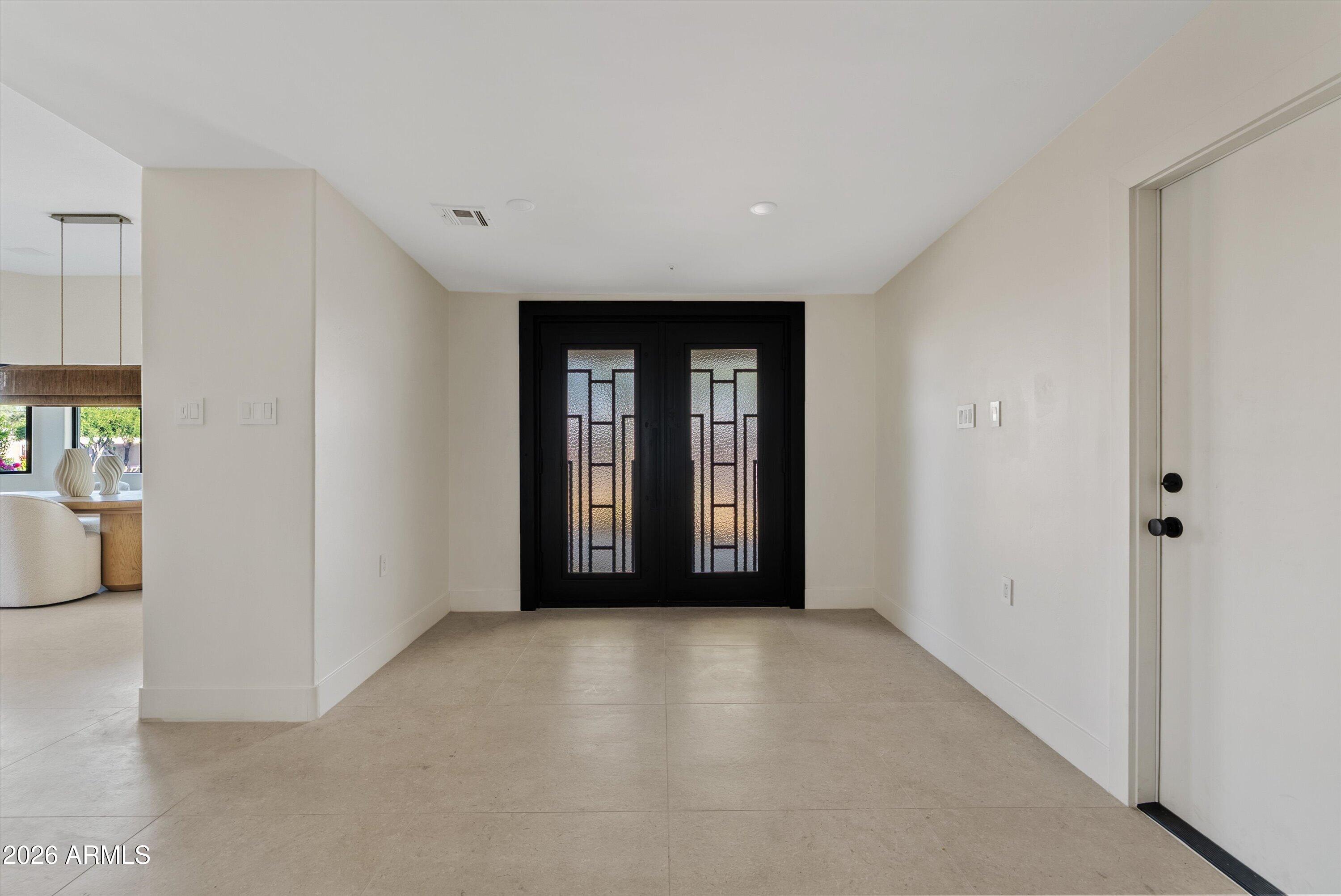 CAMELBACK PARK ESTATES - Residential