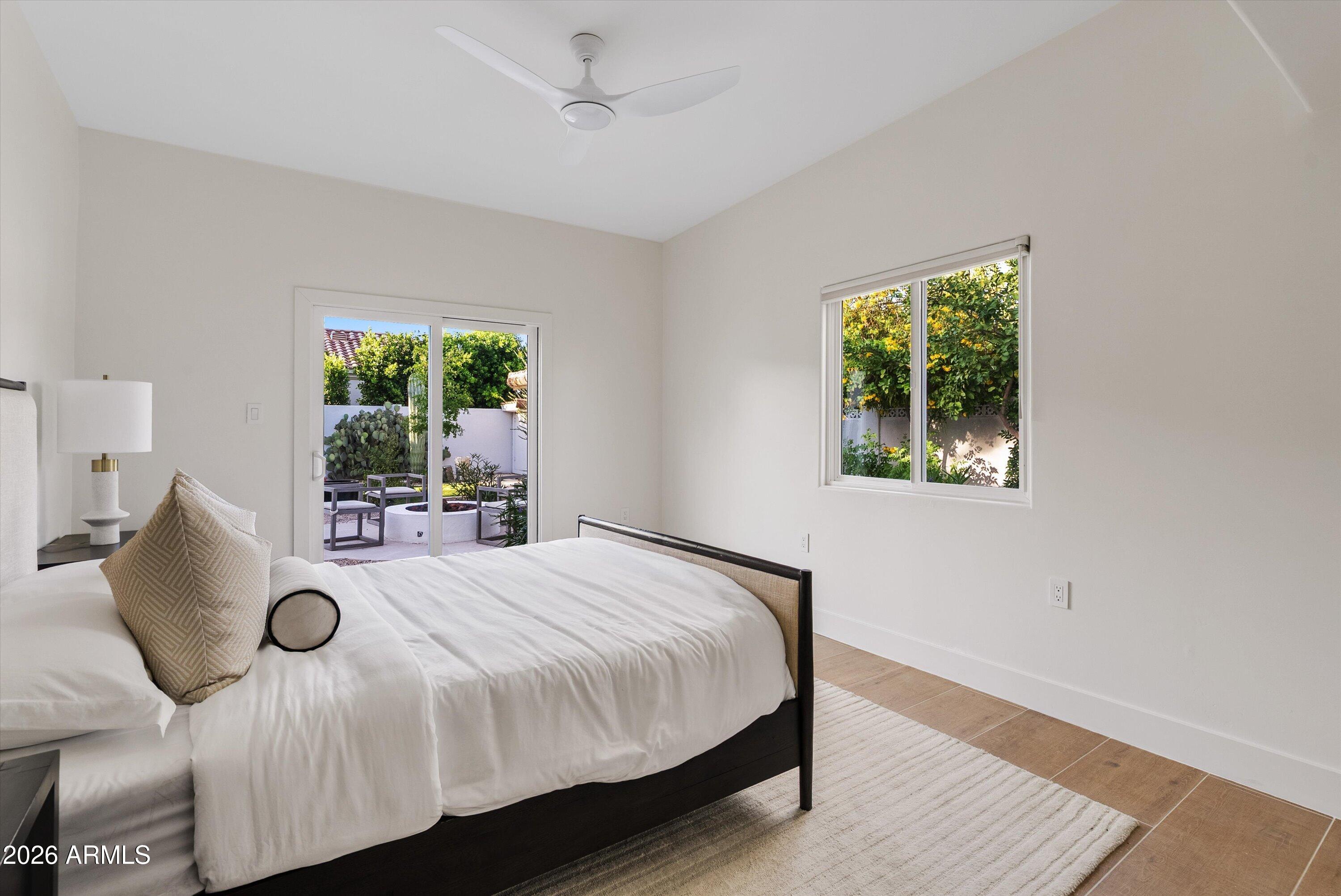 CAMELBACK PARK ESTATES - Residential